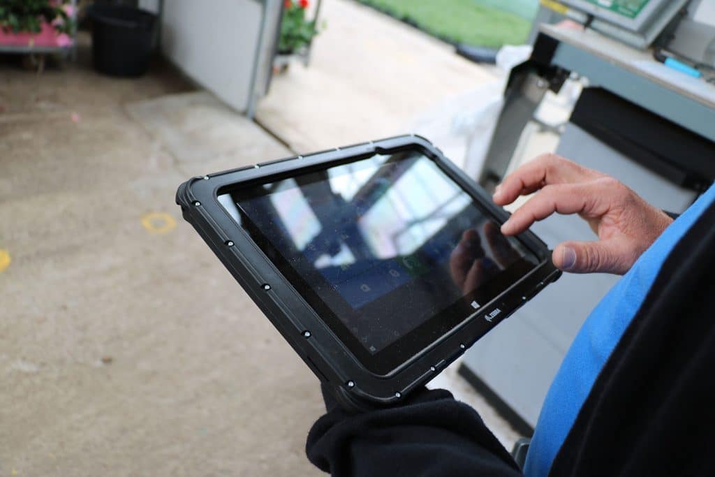 La tablette Zebra ET50 pilote la productivité horticole